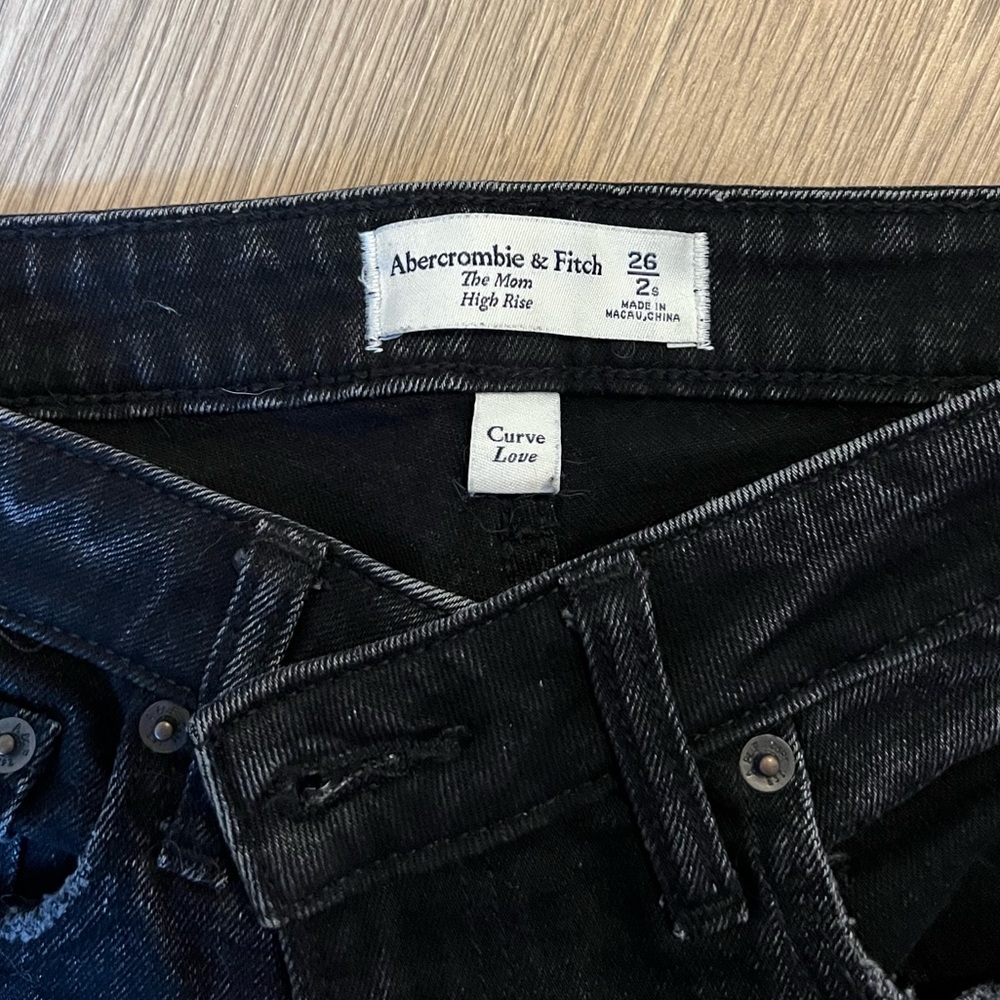 Abercrombie the mom high rise